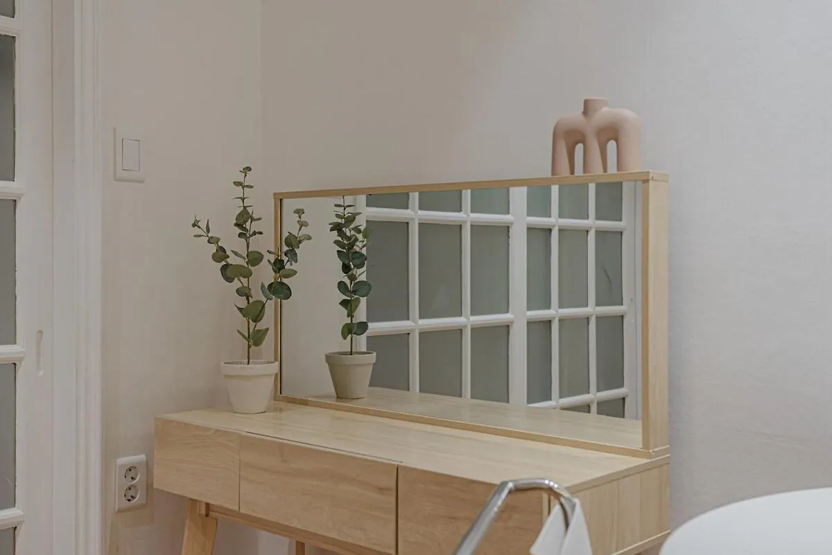 201 Apgujeong 2Nd, Studio 1 Bath Queen Bed 首爾 韩国
